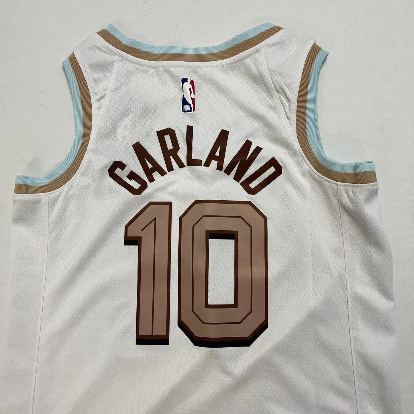 Men's Cleveland Cavaliers Darius Garland #10 White Swingman Jersey - City Edition