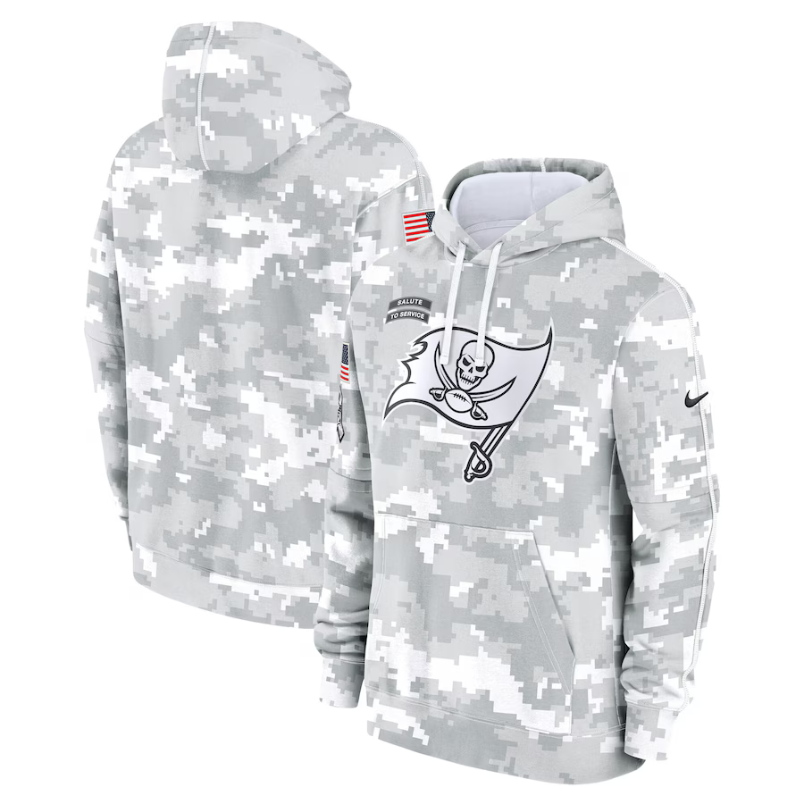 Men's Tampa Bay Buccaneers Arctic Camo 2024 Salute to Service Club Fleece Pullover Hoodie