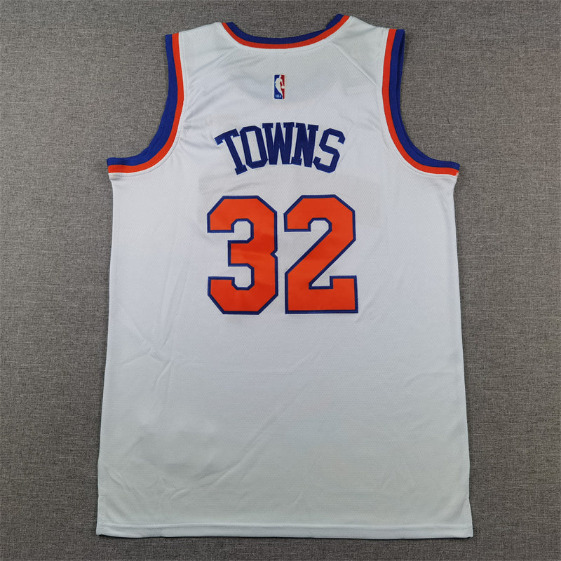 Men's New York Knicks Karl-Anthony Towns #32 White Swingman Jersey - Association Edition