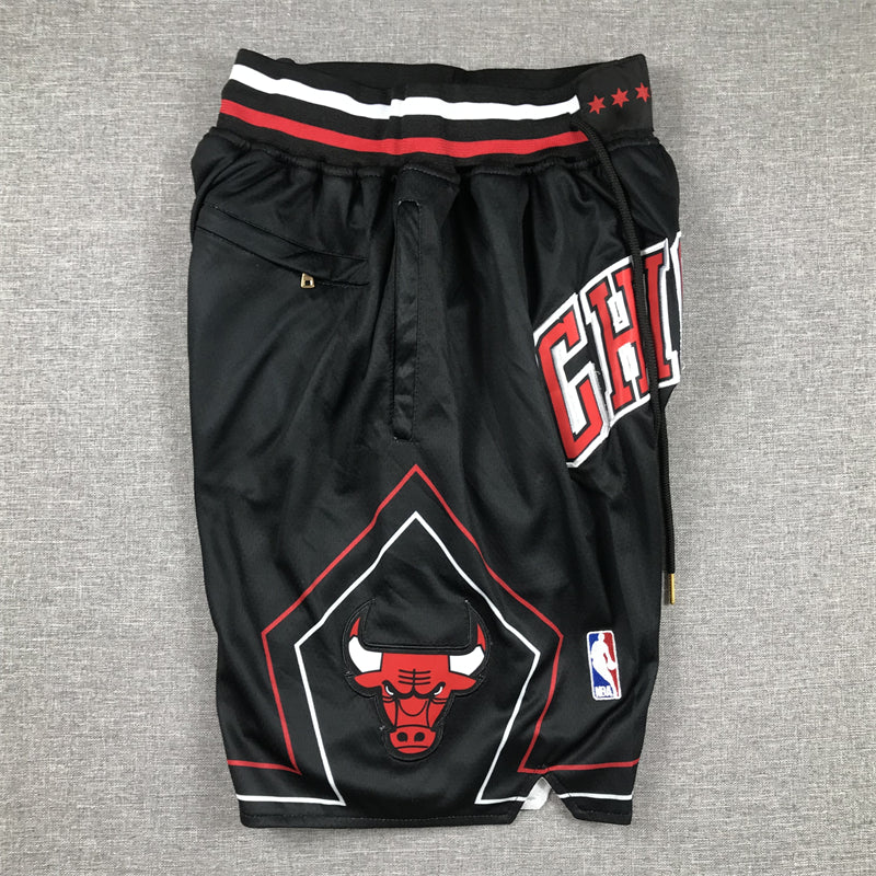 Men's Chicago Bulls Black Pocket Shorts