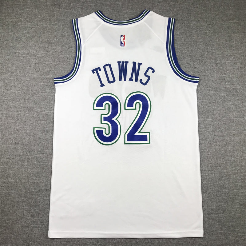 Men's Minnesota Timberwolves Karl-Anthony Towns #32 White Swingman Player Jersey