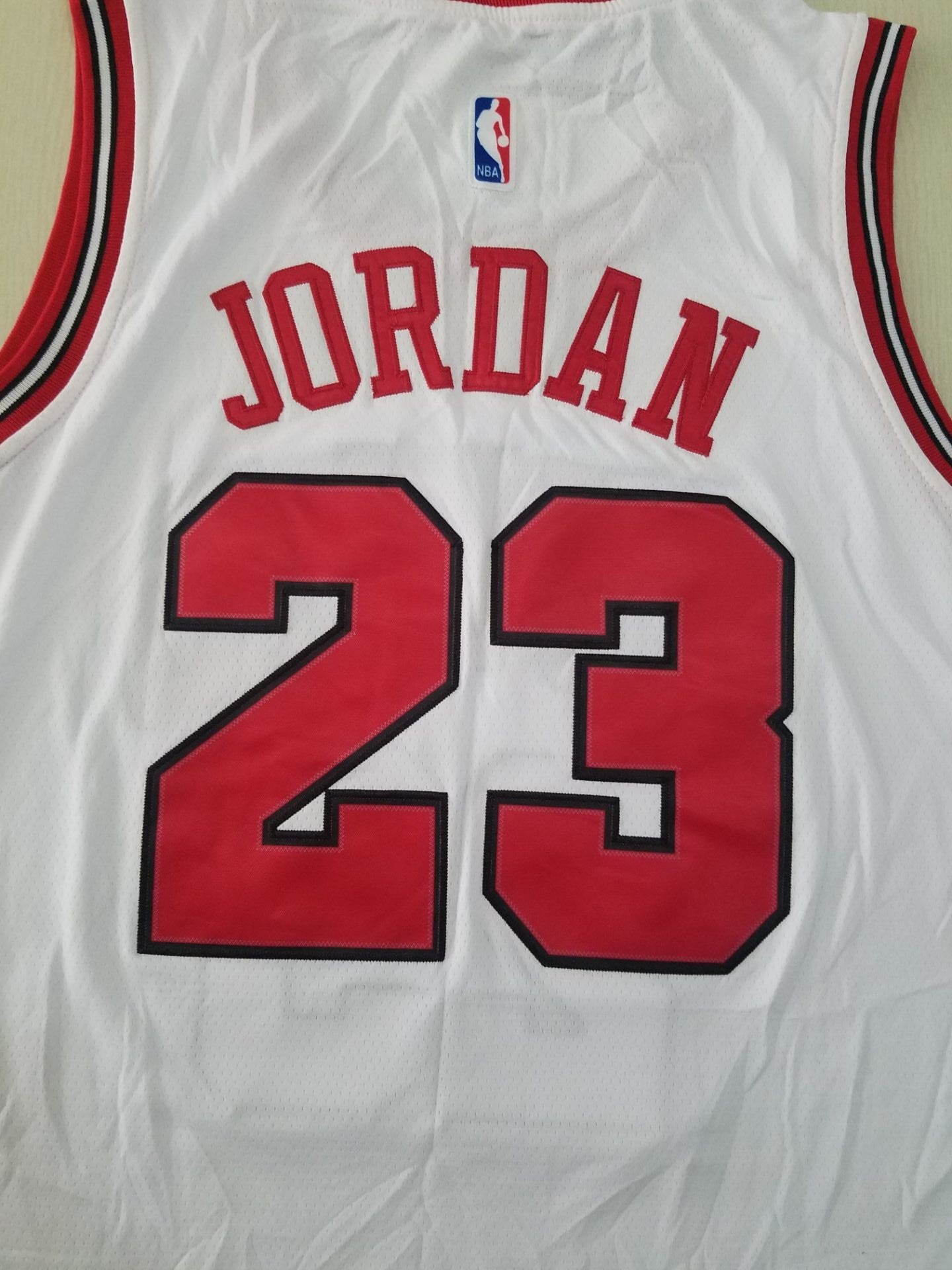 Men's Chicago Bulls Michael Jordan #23 White Fast Break Replica Player Jersey