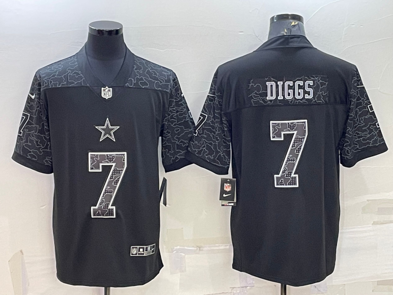 Men's Dallas Cowboys Trevon Diggs #7 Black RFLCTV Limited Jersey