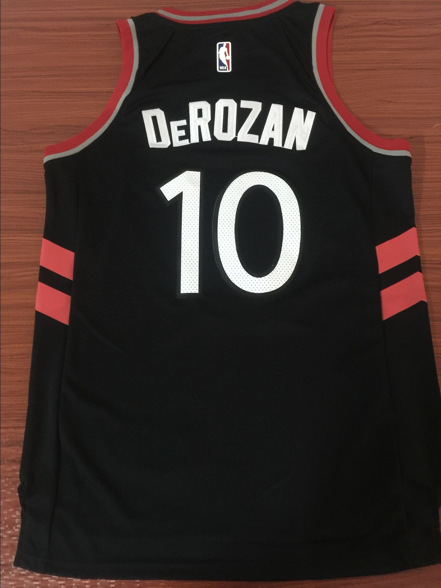 Men's Toronto Raptors DeMar DeRozan Black Swingman Fashion Jersey