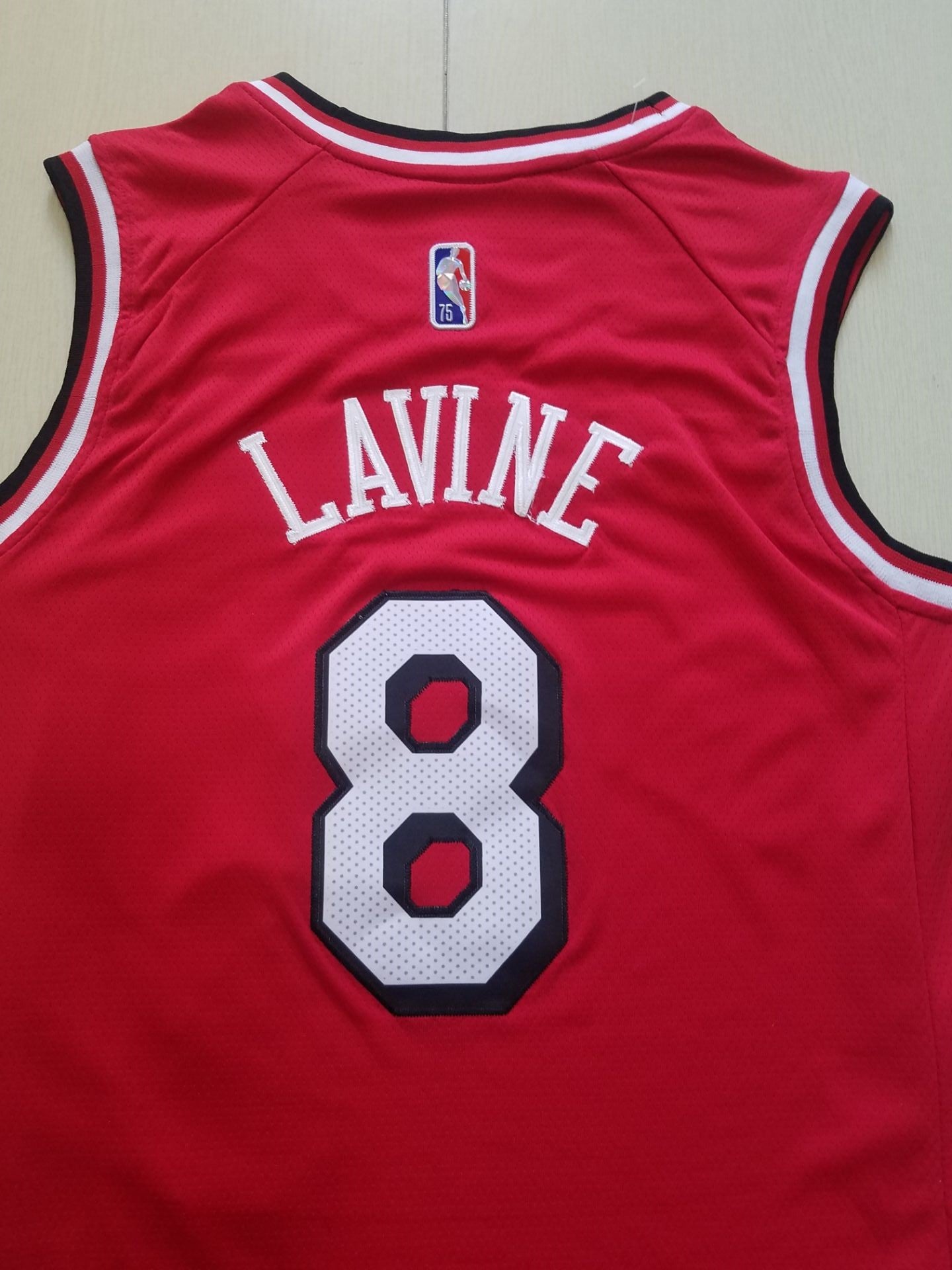 Men's Chicago Bulls Zach LaVine #8 Red 2021/22 Swingman Jersey