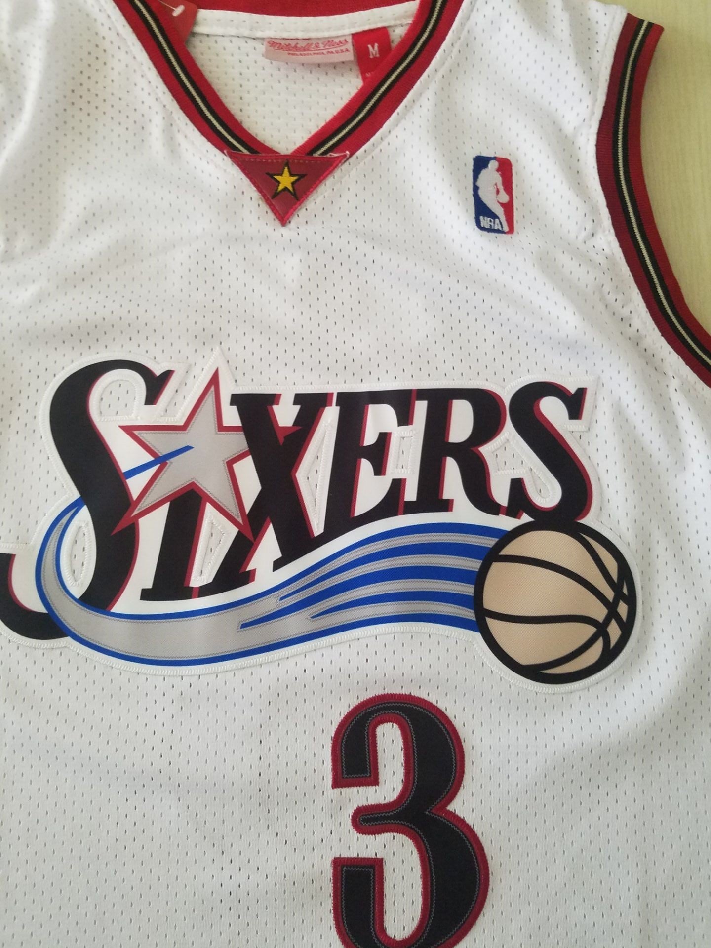 Allen Iverson #3 Philadelphia 76ers White Swingman Jersey Full Size