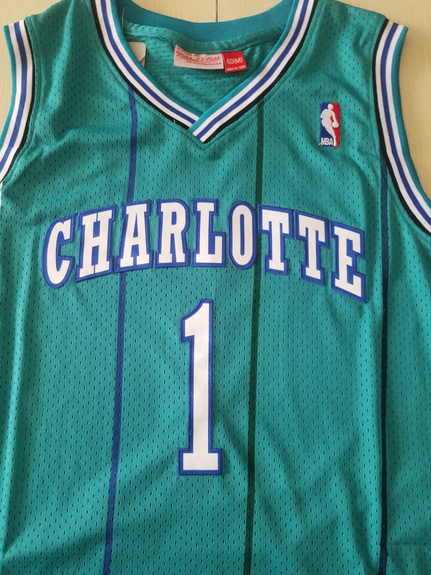 Men's Charlotte Hornets Muggsy Bogues 1992-93 Hardwood Classics Swingman Jersey