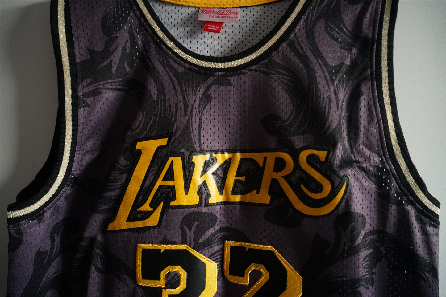 Men's Los Angeles Lakers Magic Johnson #32 NBA Brown Classics Jersey