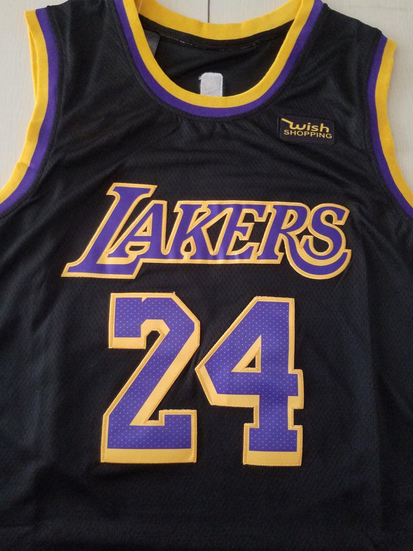 Men's Los Angeles Lakers Kobe Bryant #24 Black 2020/21 Swingman Player Jersey