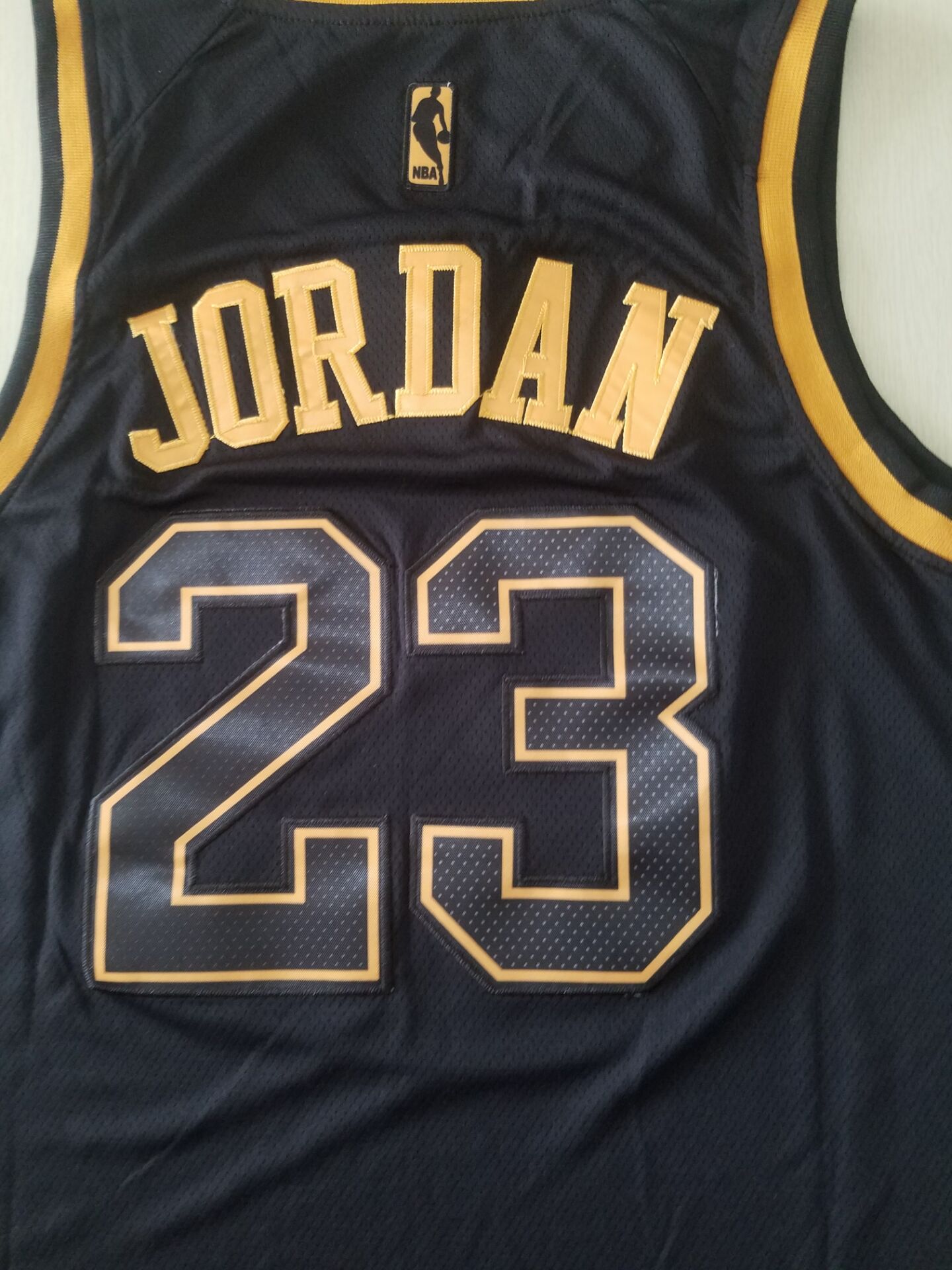 Men's Chicago Bulls Michael Jordan #23 Black Swingman Player Jersey