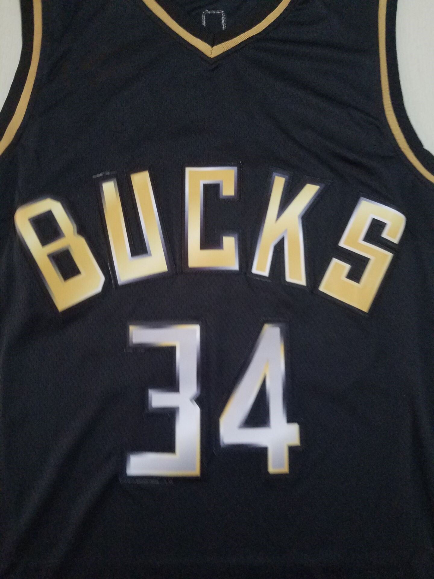 Men's Milwaukee Bucks Giannis Antetokounmpo #34 Black Swingman Jersey