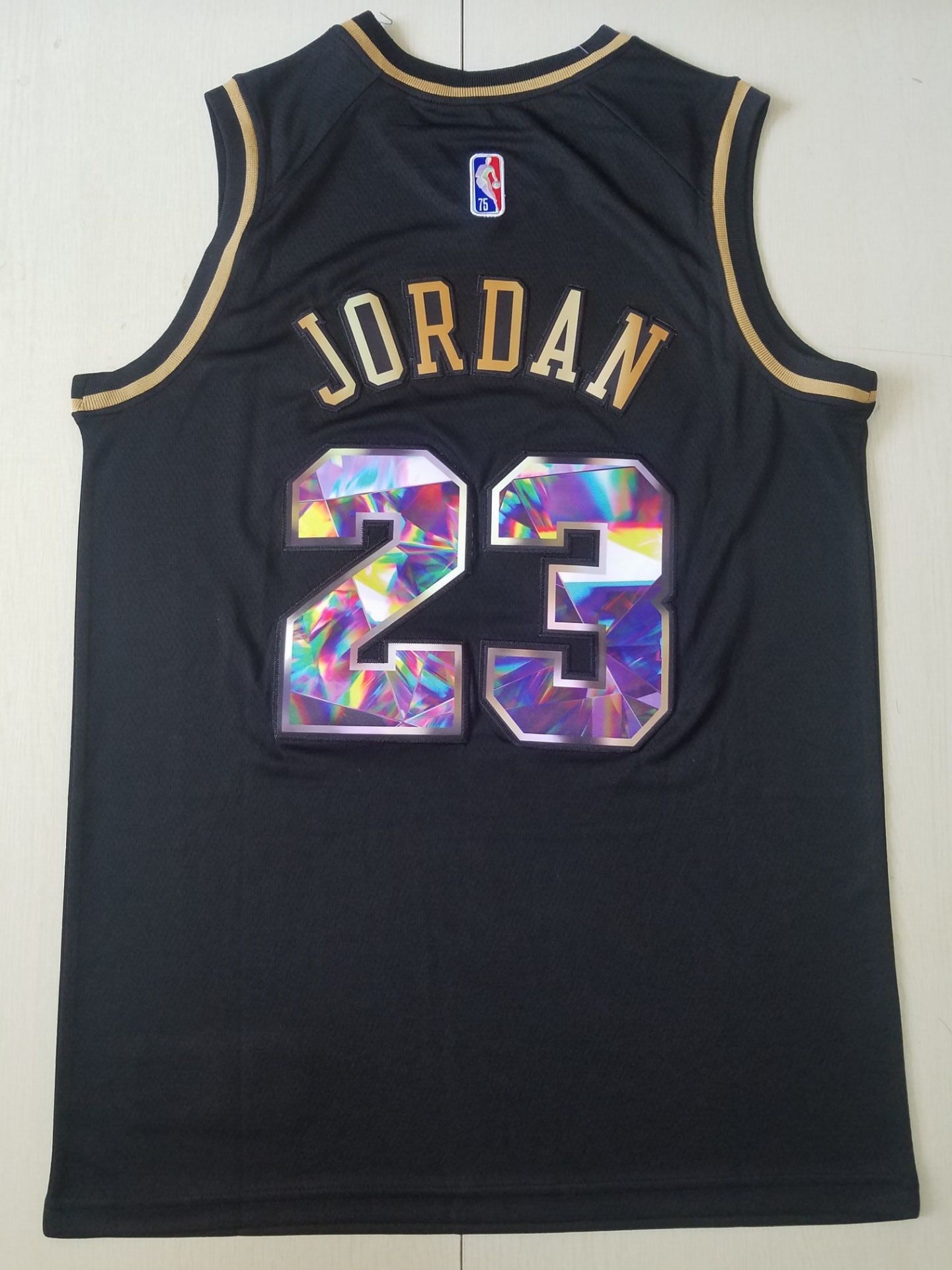 Men's Chicago Bulls Michael Jordan #23 NBA Black Swingman Player Jersey