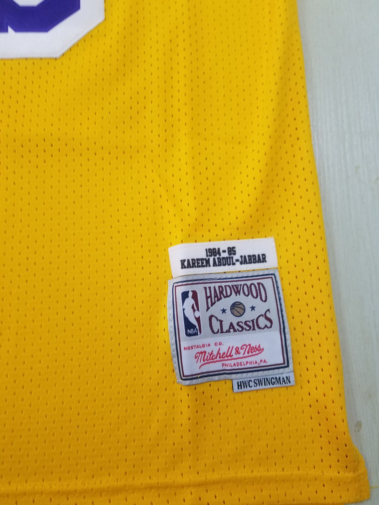 Men's Los Angeles Lakers Kareem Abdul-Jabbar Gold Hardwood Classics Jersey