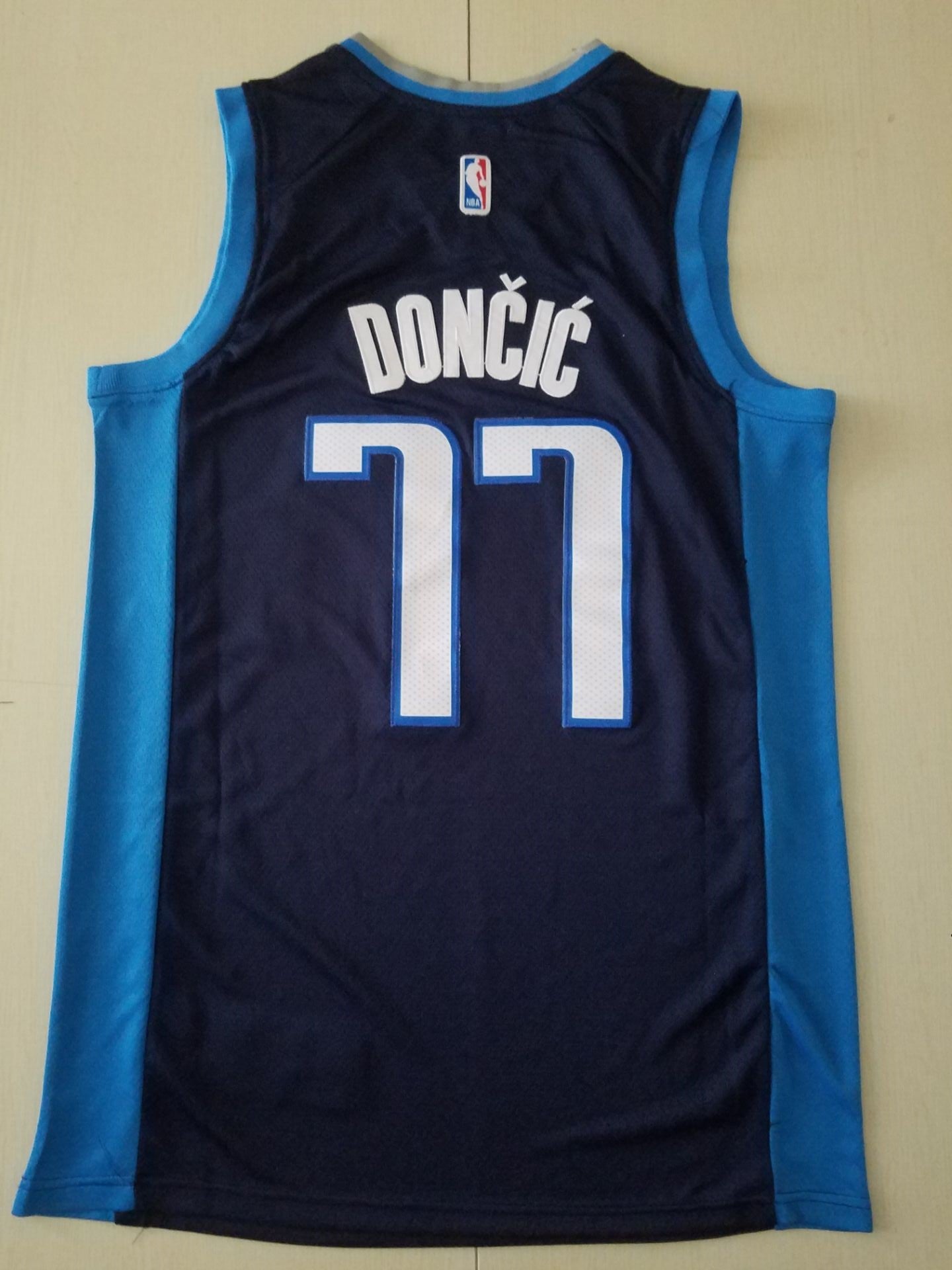 Men's Dallas Mavericks Luka Doncic #77 Navy 2020/21 Swingman Player Jersey