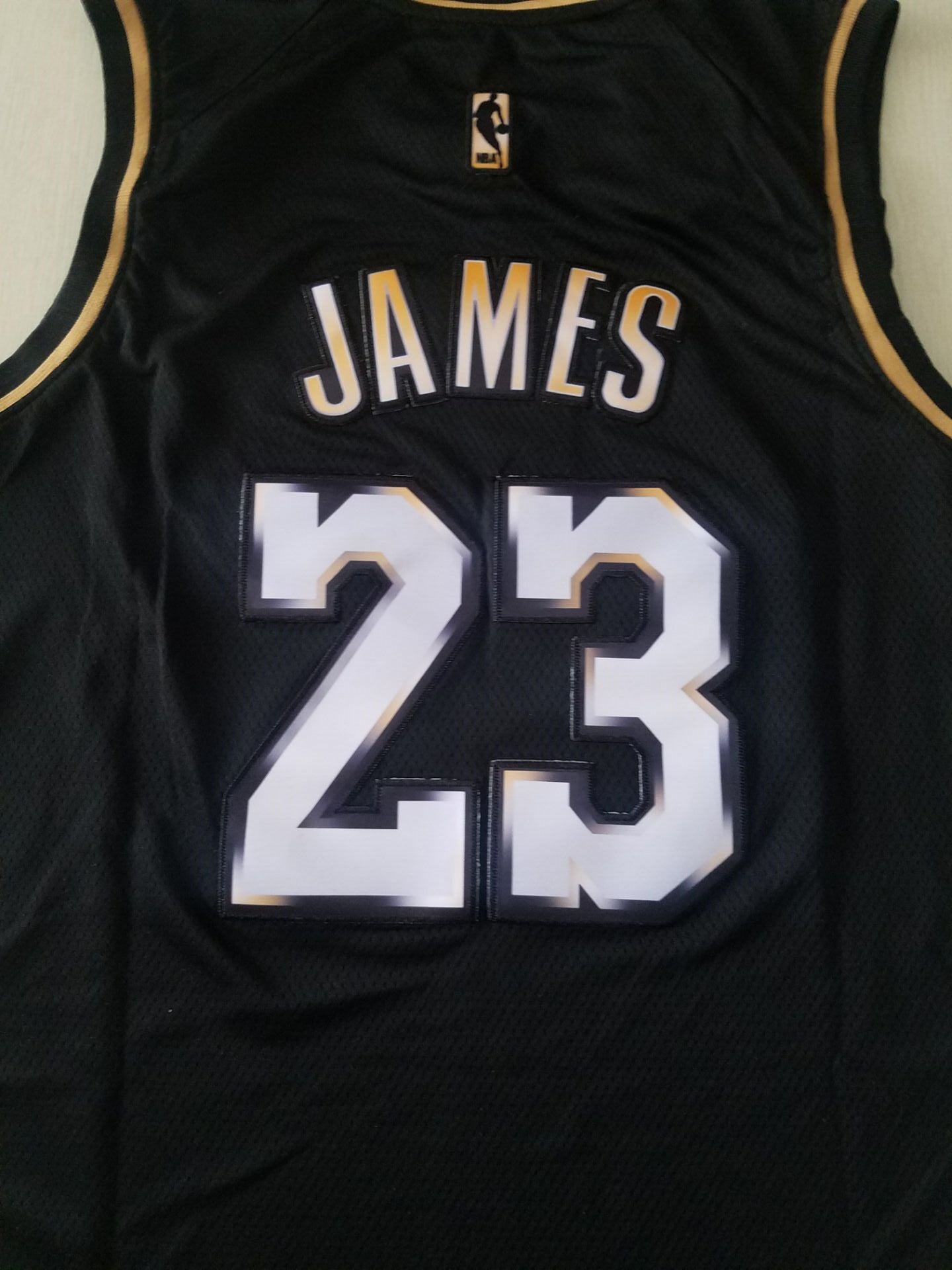 Men's Los Angeles Lakers LeBron James #23 Black Swingman Player Jersey