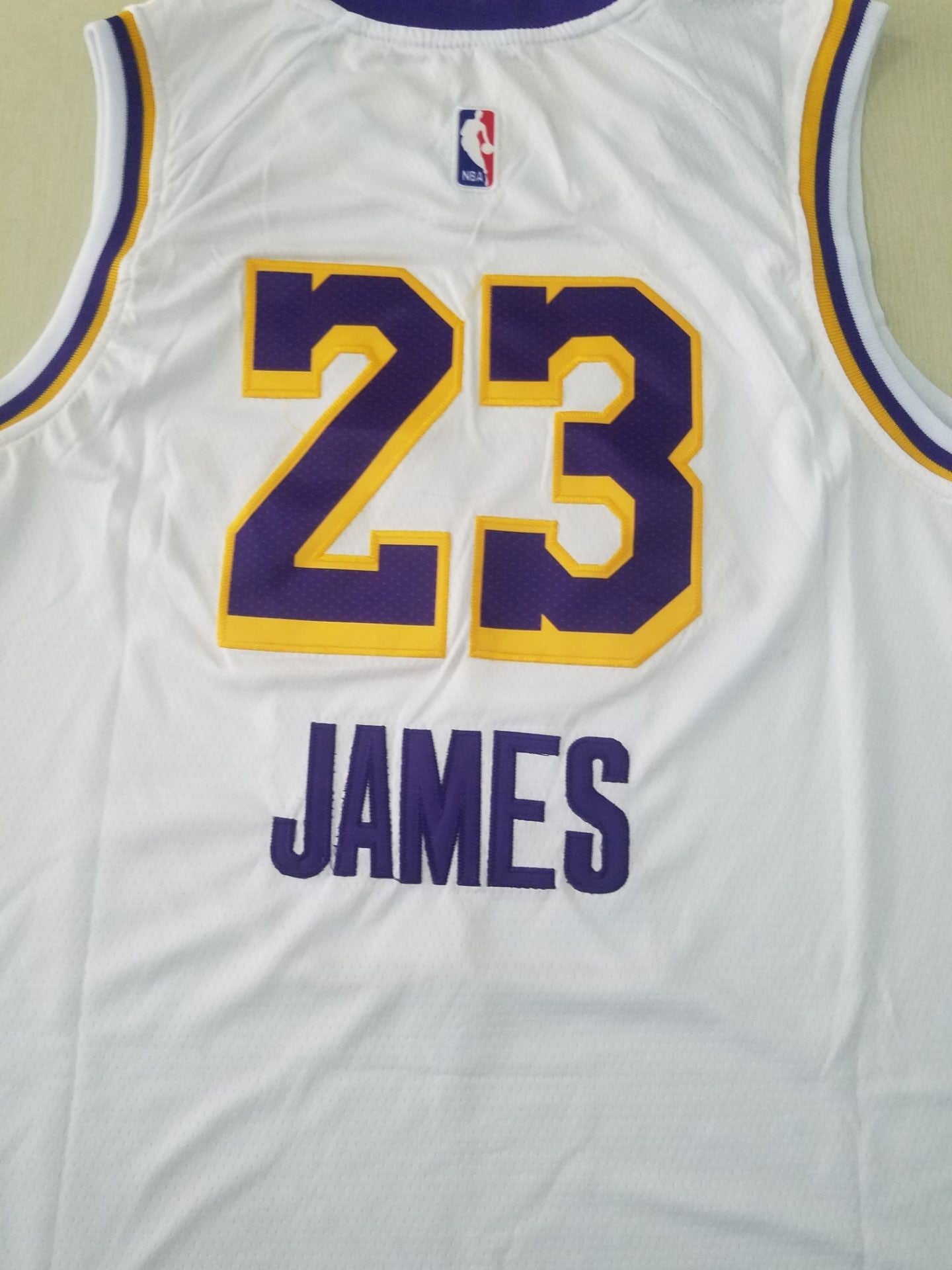 Men's Los Angeles Lakers LeBron James #23 NBA White Swingman Player Jersey