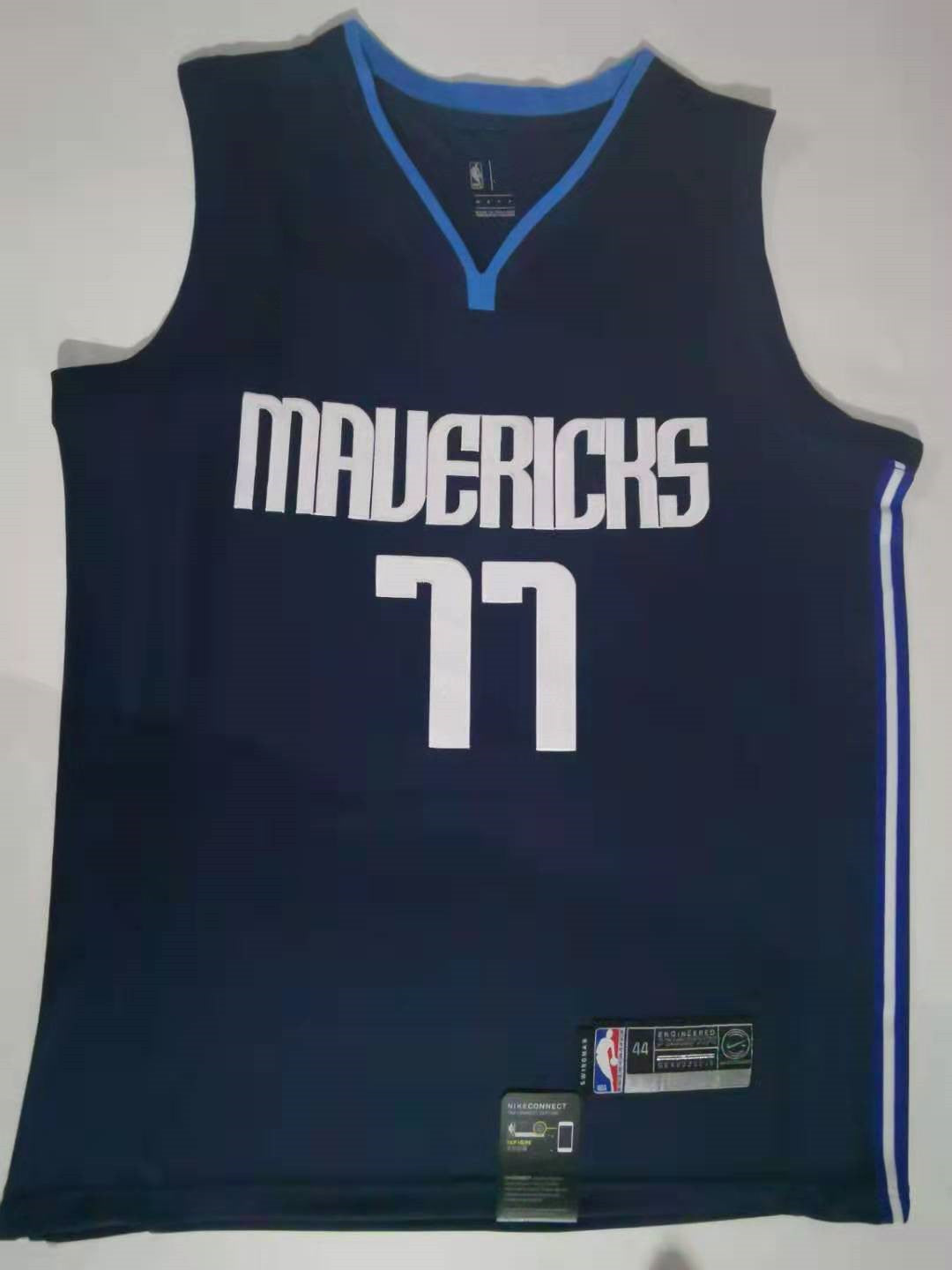 Men's Dallas Mavericks Luka Doncic #77 NBA Dark Blue Replica Jersey