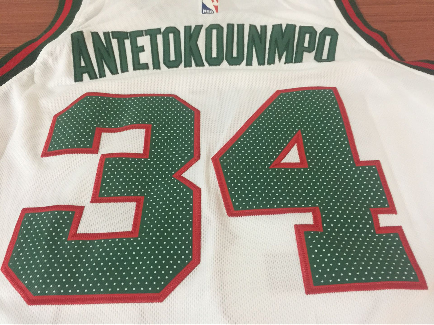 Men's Milwaukee Bucks Giannis Antetokounmpo #34 NBA Jersey - Retro White