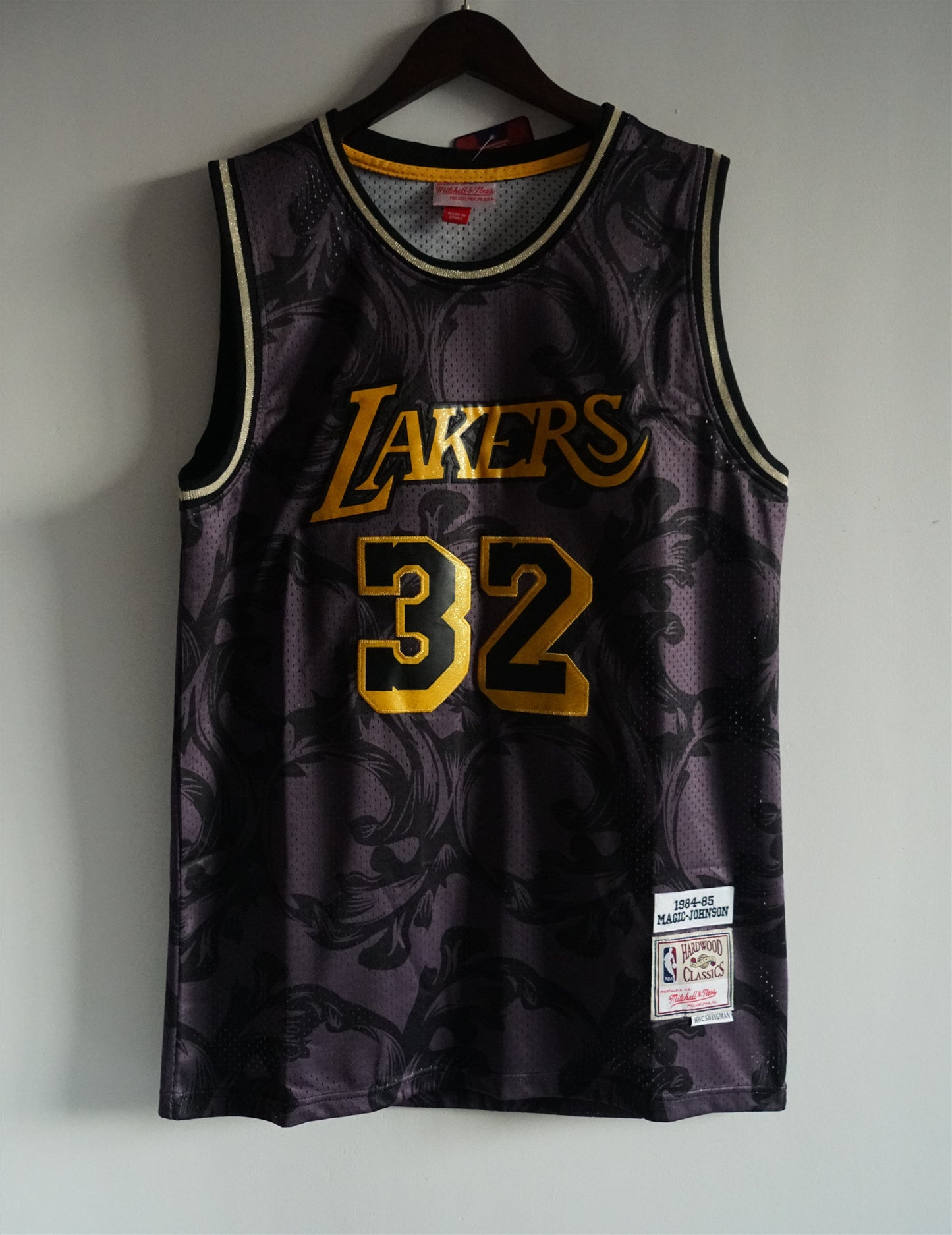 Men's Los Angeles Lakers Magic Johnson #32 NBA Brown Classics Jersey