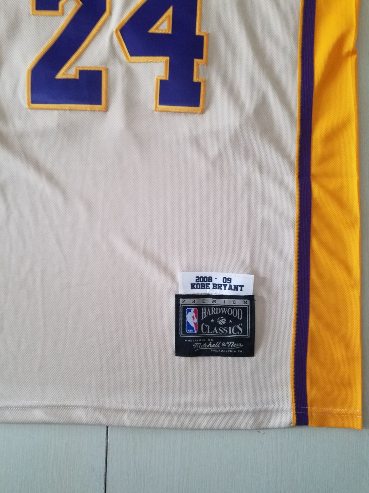 Men's Los Angeles Lakers Kobe Bryant 2008-09 Hardwood Classics Player Jersey