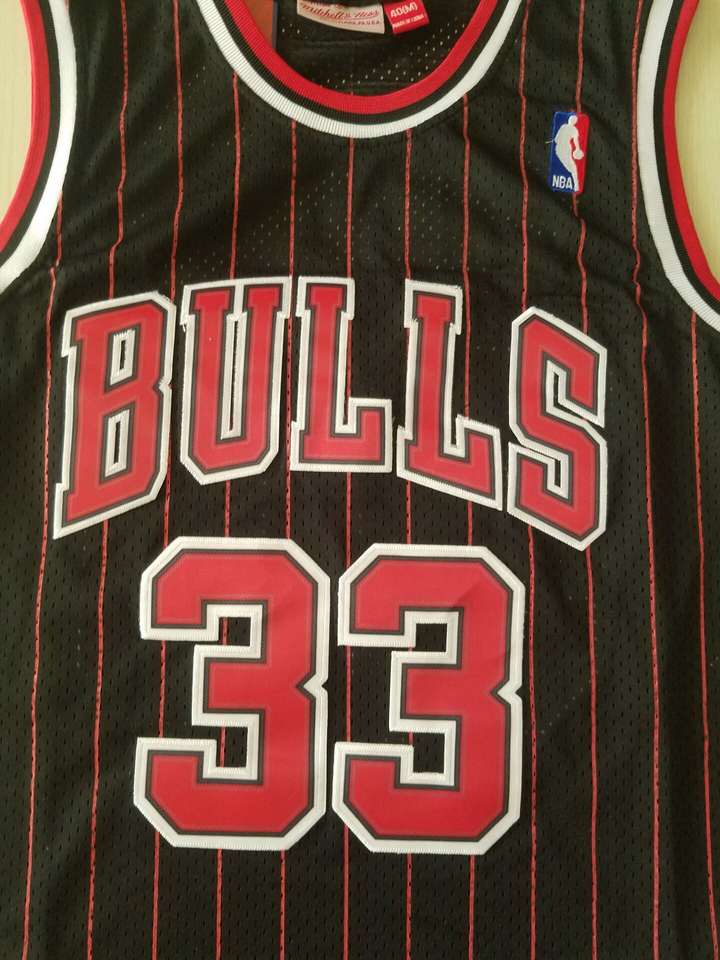 Men's Chicago Bulls Scottie Pippen 1995-96 Hardwood Classics Swingman Jersey