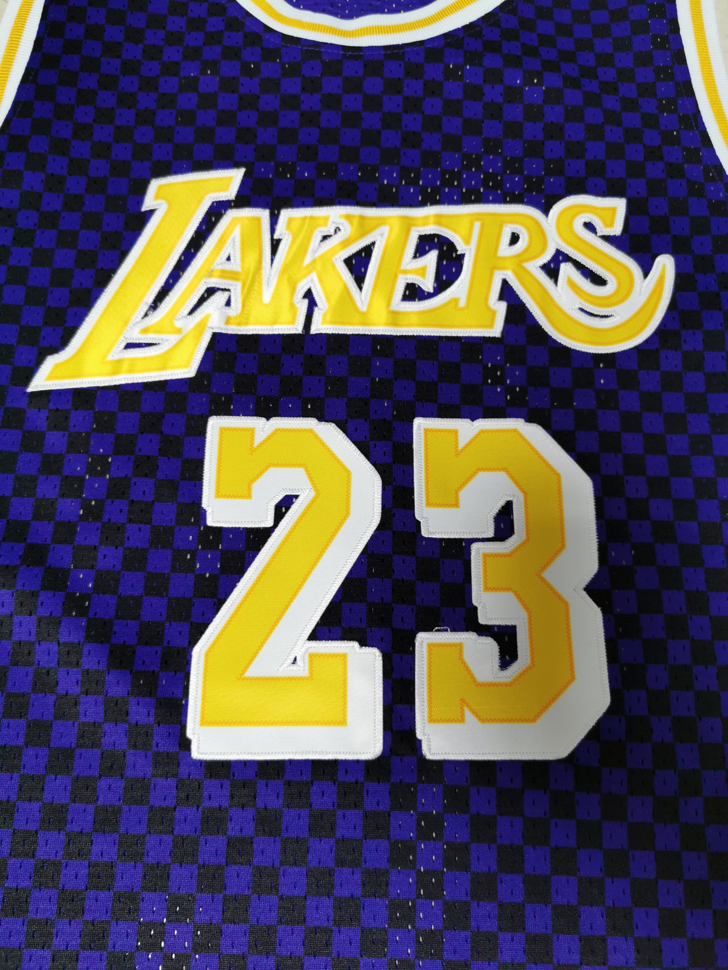 Men's Los Angeles Lakers LeBron James #23 NBA Retro Purple Swingman Jersey