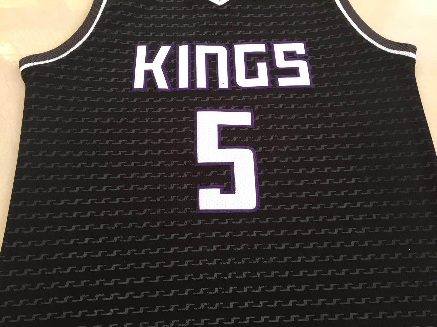 Men's Sacramento Kings De'Aaron Fox #5 NBA Black Player Replica Jersey