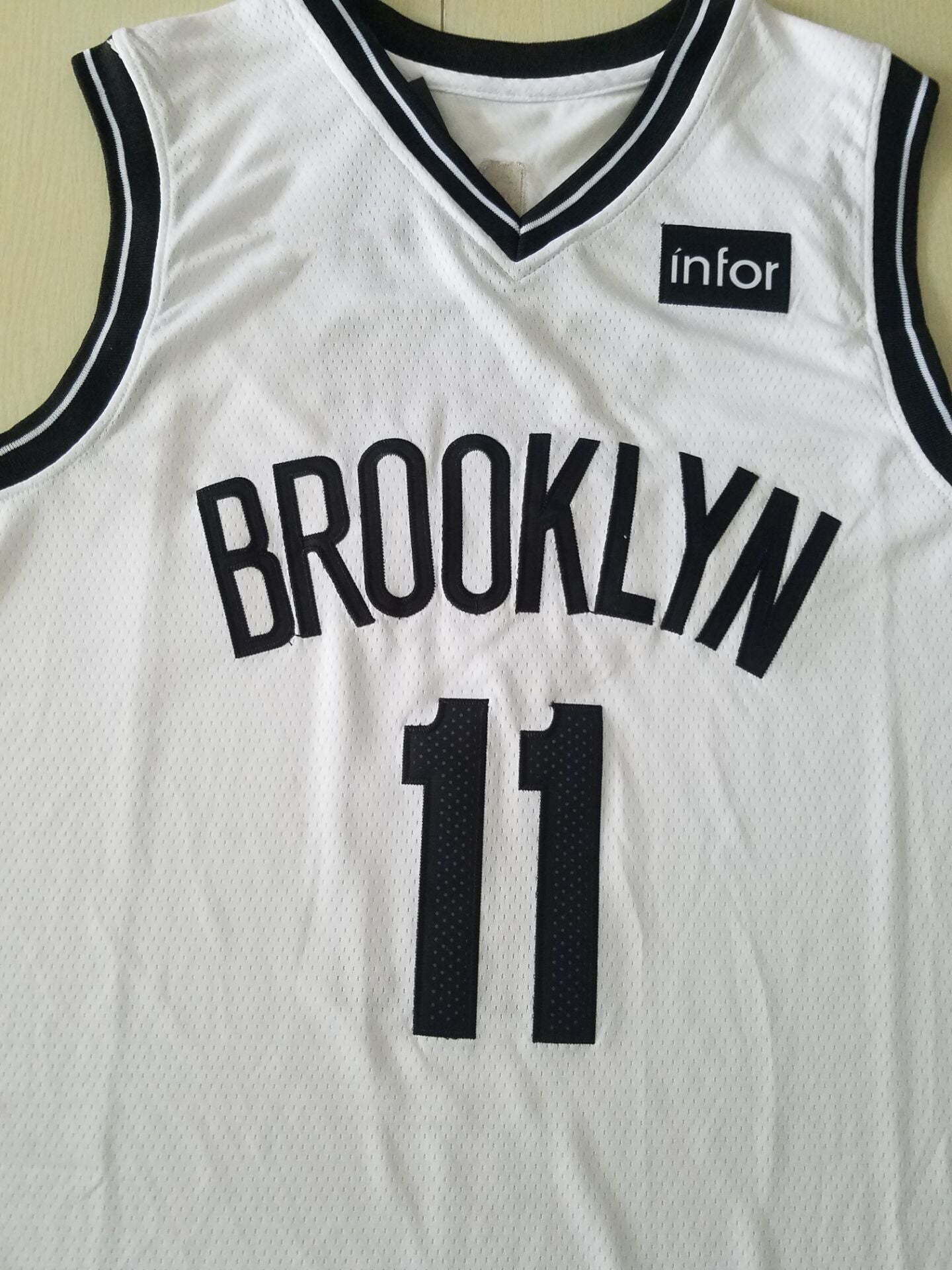 Men's Brooklyn Nets Kyrie Irving White 2019 Fast Break Player Movement Jersey