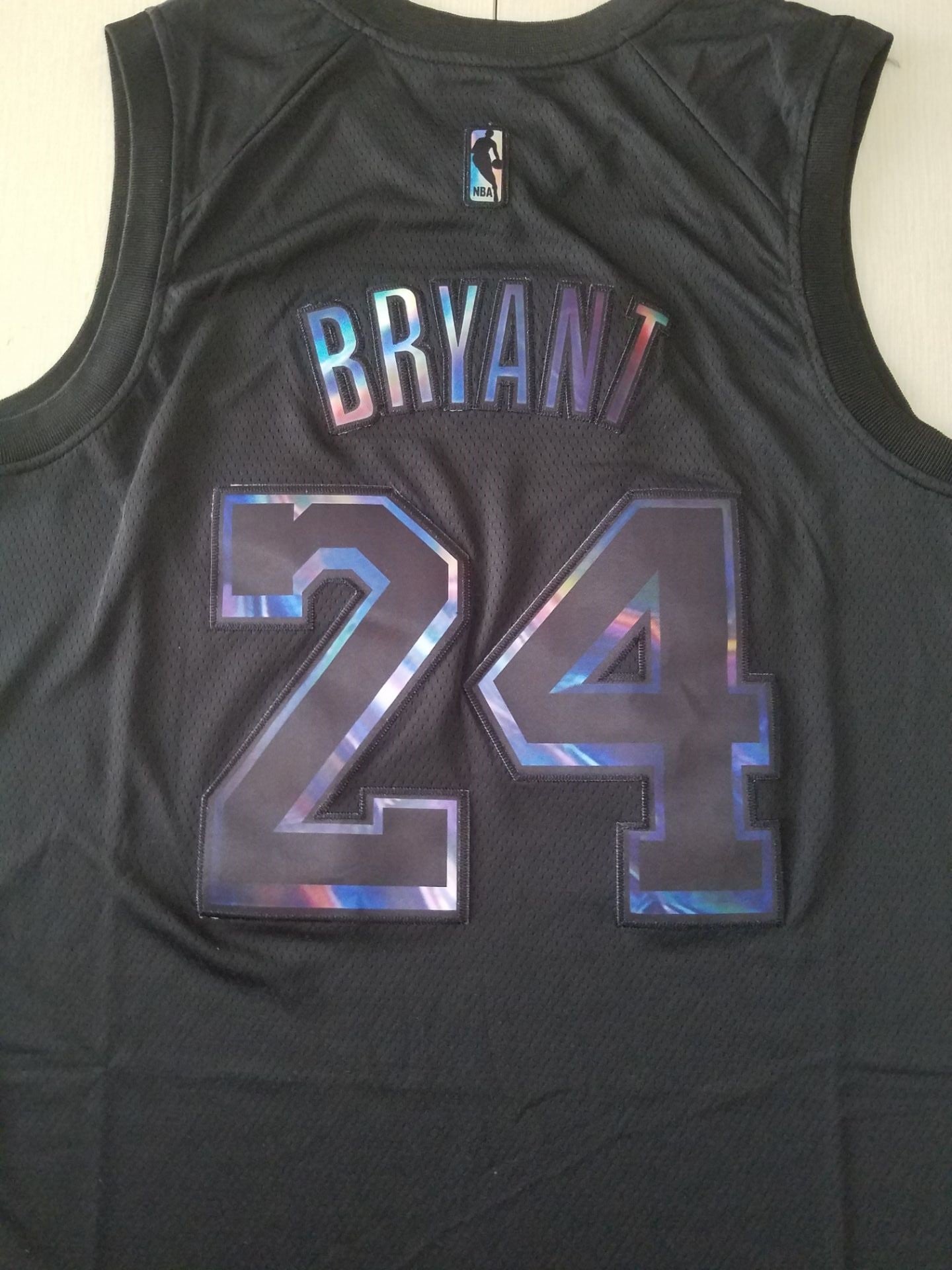 Men's Los Angeles Lakers Kobe Bryant Black #24 Swingman Jersey