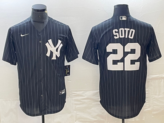 Men's New York Yankees Juan Soto #22 Black Replica Player Jersey