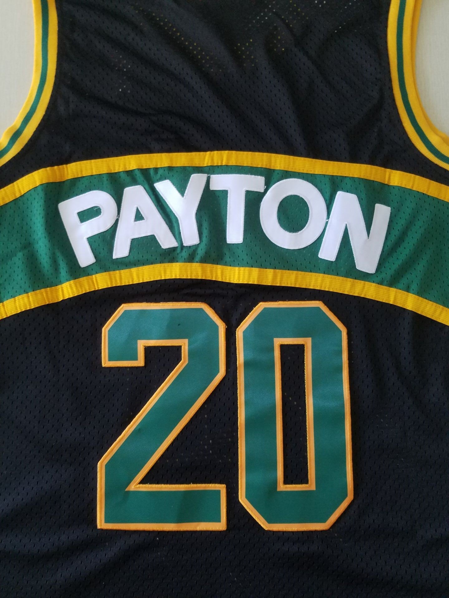 Men's Seattle Supersonics Gary Payton #20 Black Throwback Swingman Jersey