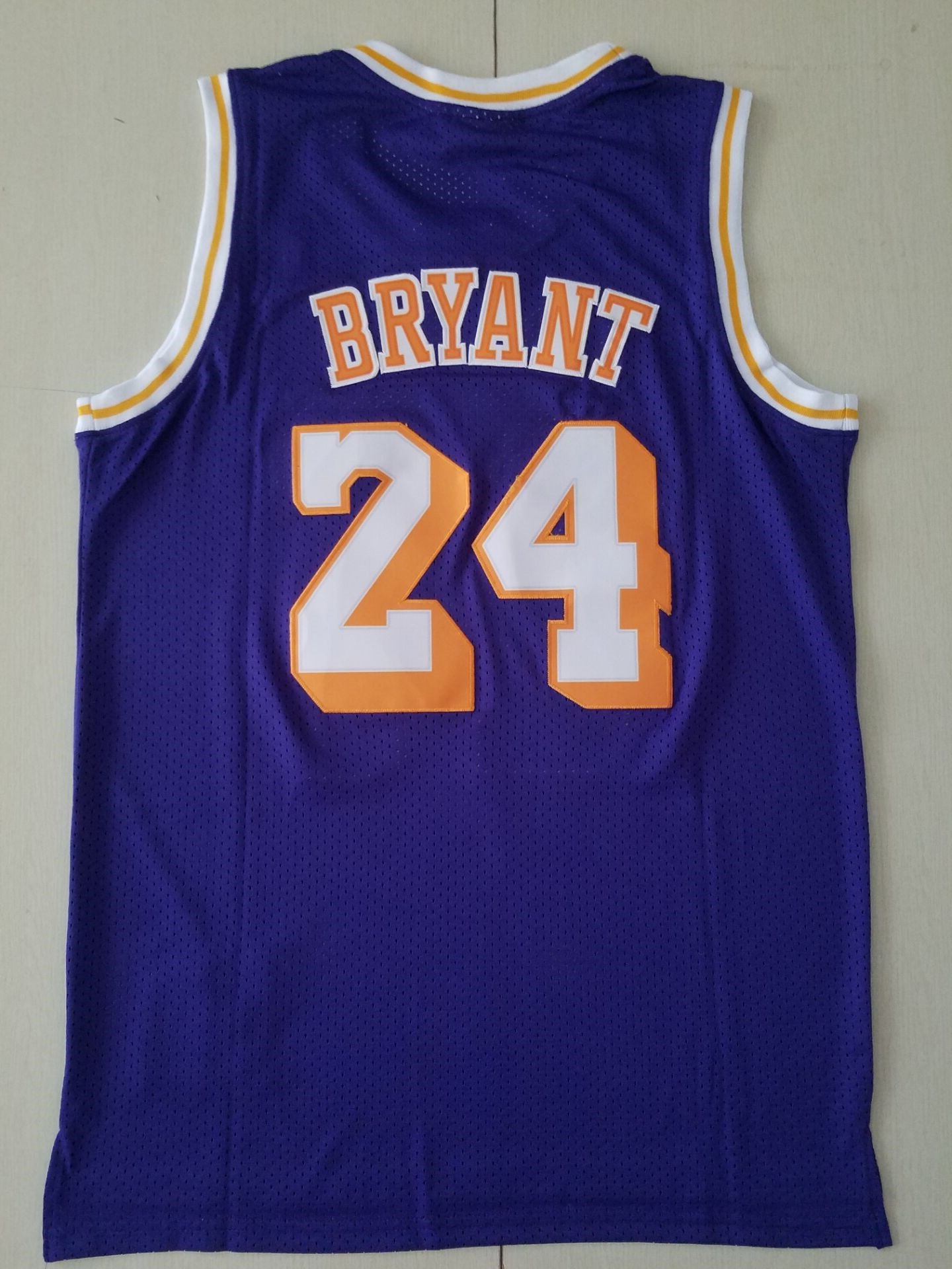 Men's Los Angeles Lakers Kobe Bryant 2007-08 Hardwood Classics Swingman Jersey