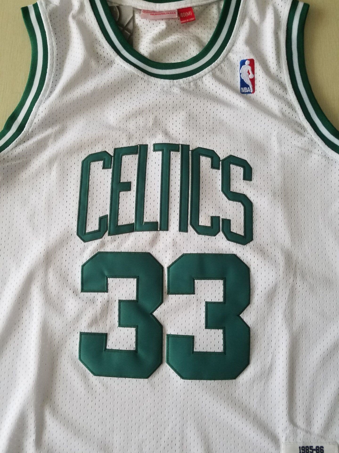 Men's Boston Celtics Larry Bird White 1985-86 Hardwood Classics Swingman Jersey