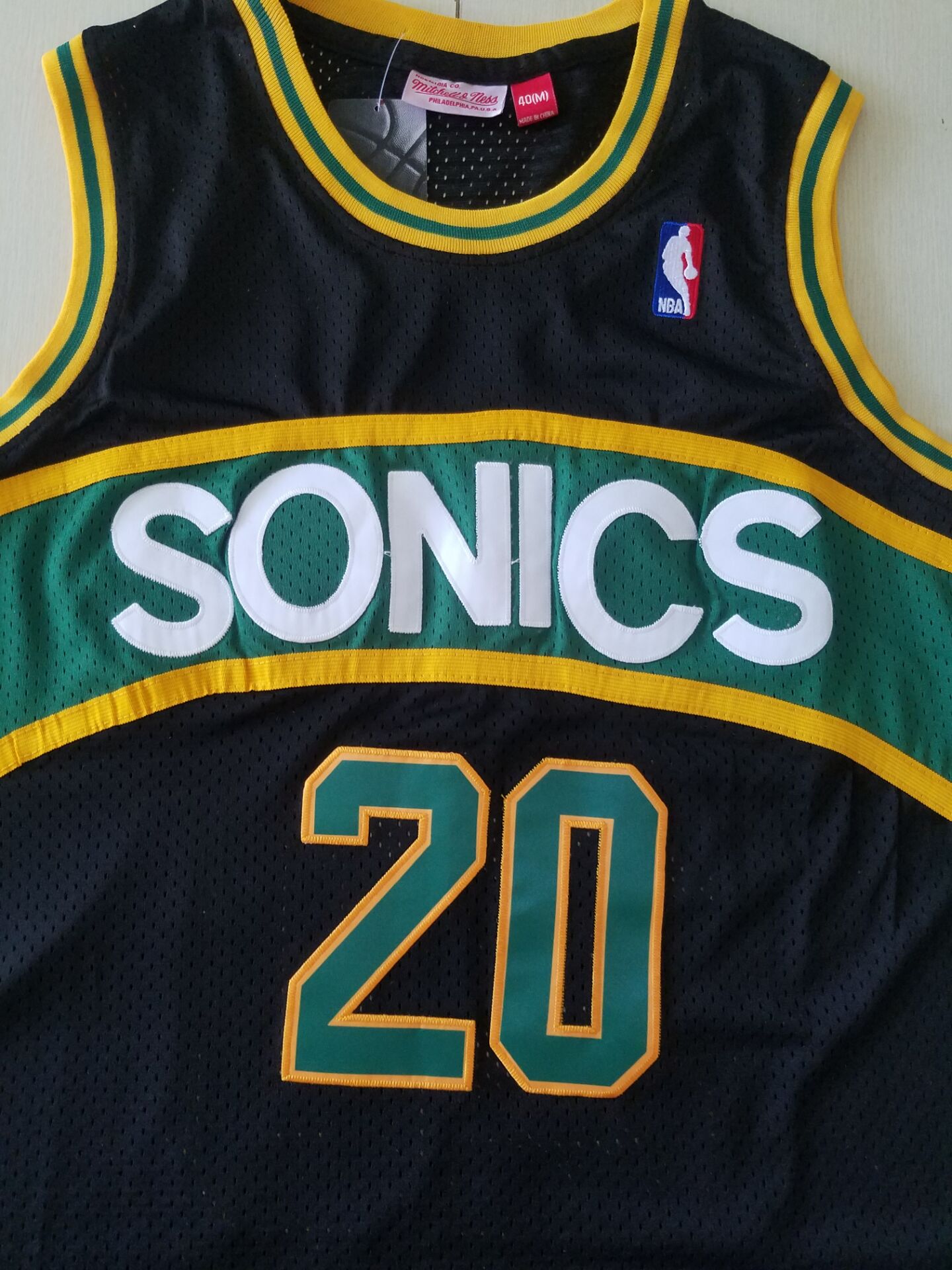 Men's Seattle Supersonics Gary Payton #20 Black Throwback Swingman Jersey