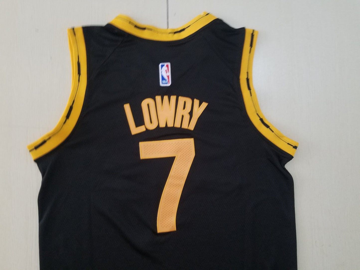 Men's Toronto Raptors Kyle Lowry #7 Black Replica Player Jersey