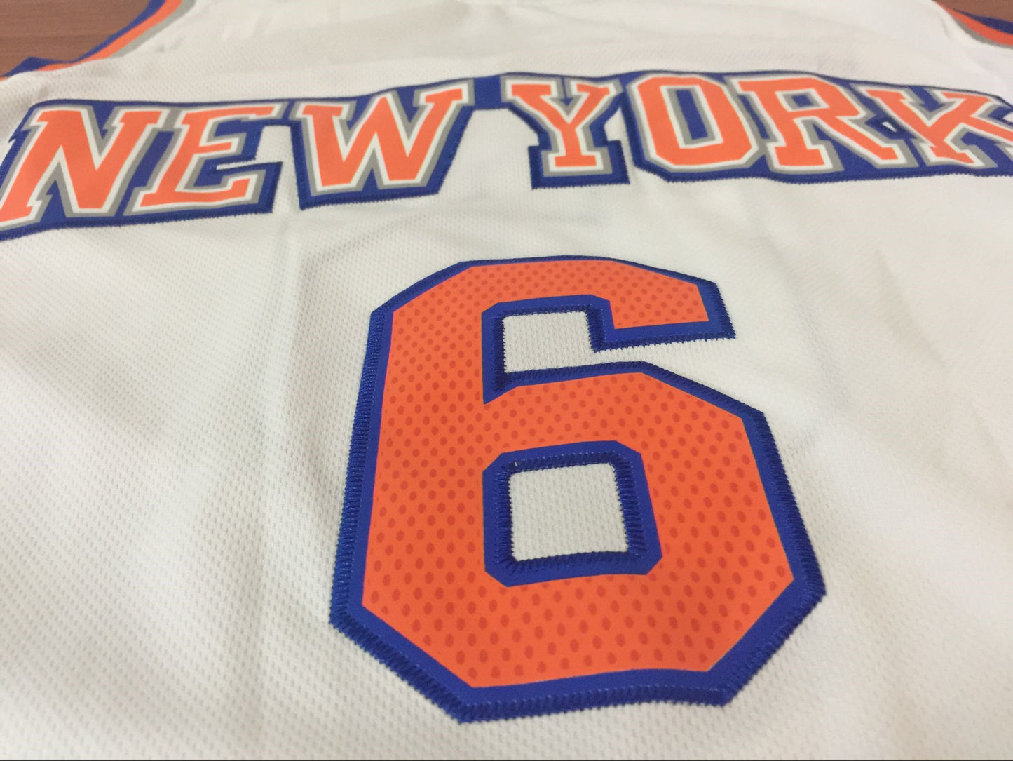 Men's New York Knicks Kristaps Porzingis #6 NBA White Swingman Jersey