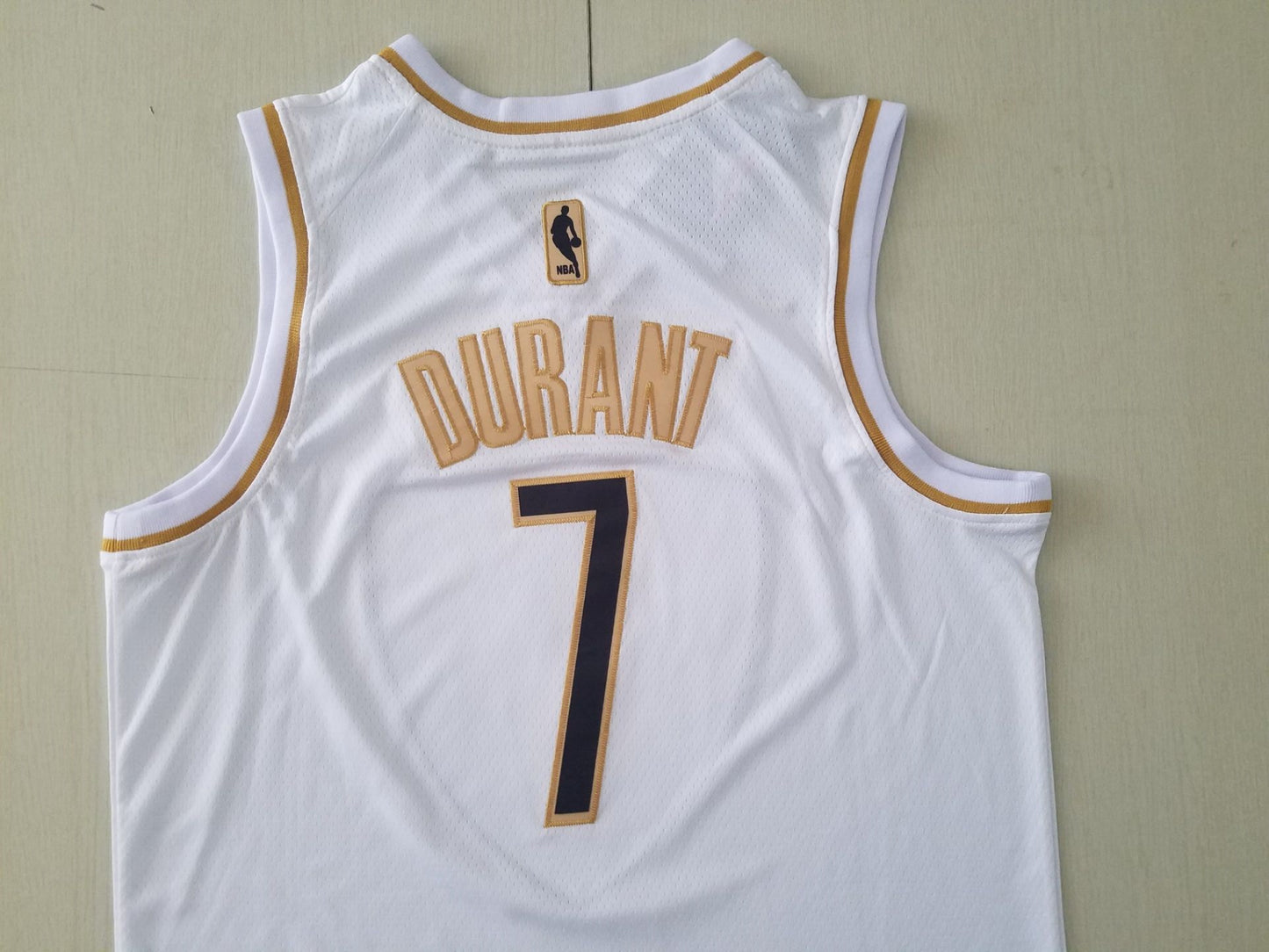 Men's Brooklyn Nets Kevin Durant #7 White Swingman Player Jersey