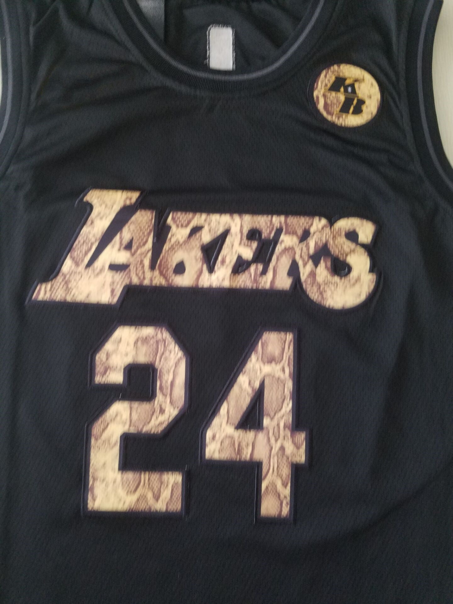 Men's Los Angeles Lakers Kobe Bryant #24 Black Swingman Player Jersey