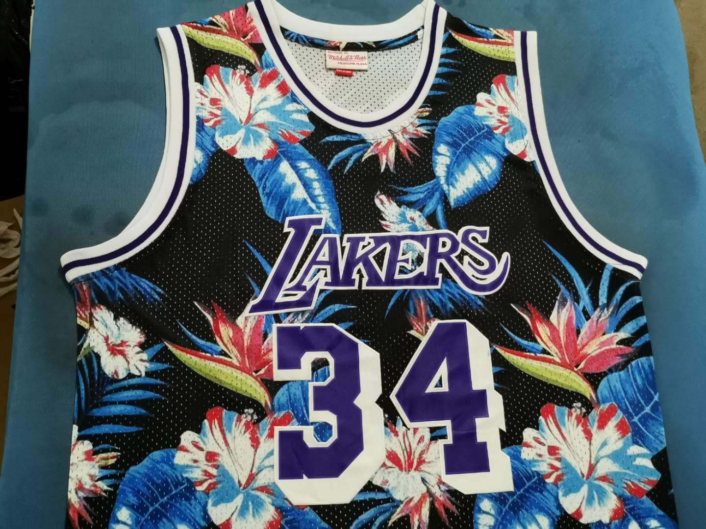 Men's Los Angeles Lakers Shaquille O'Neal #34 NBA Classics Swingman Jersey