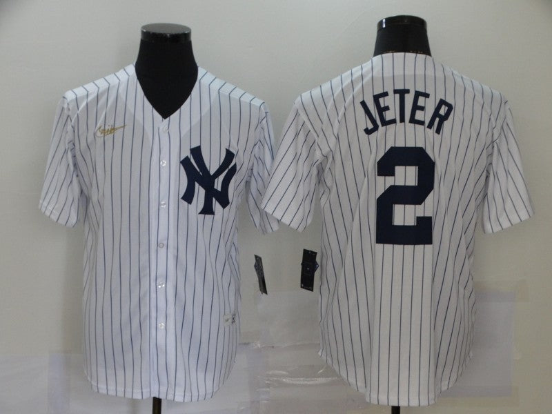 Men's New York Yankees Derek Jeter #2 White Player Jersey