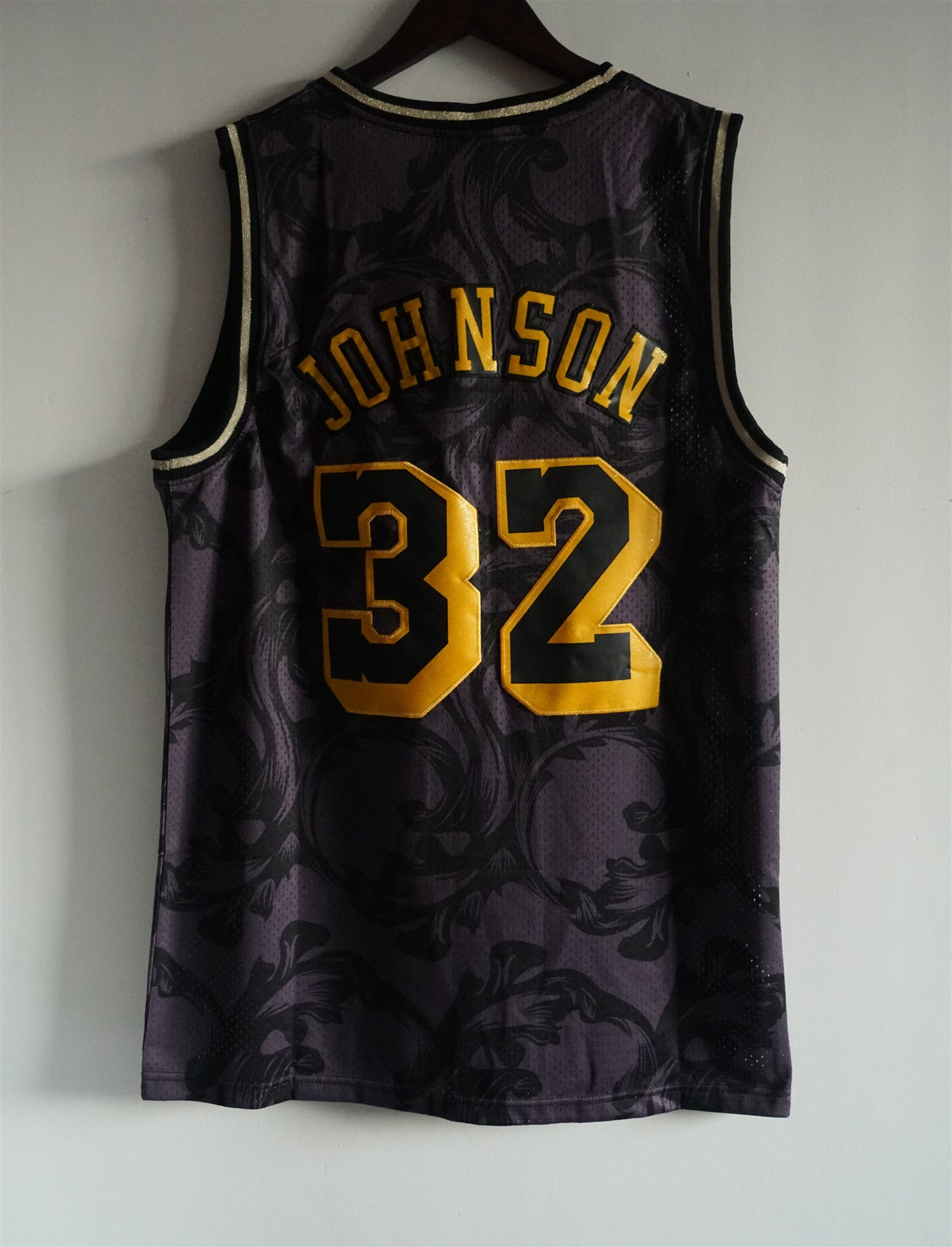 Men's Los Angeles Lakers Magic Johnson #32 NBA Brown Classics Jersey