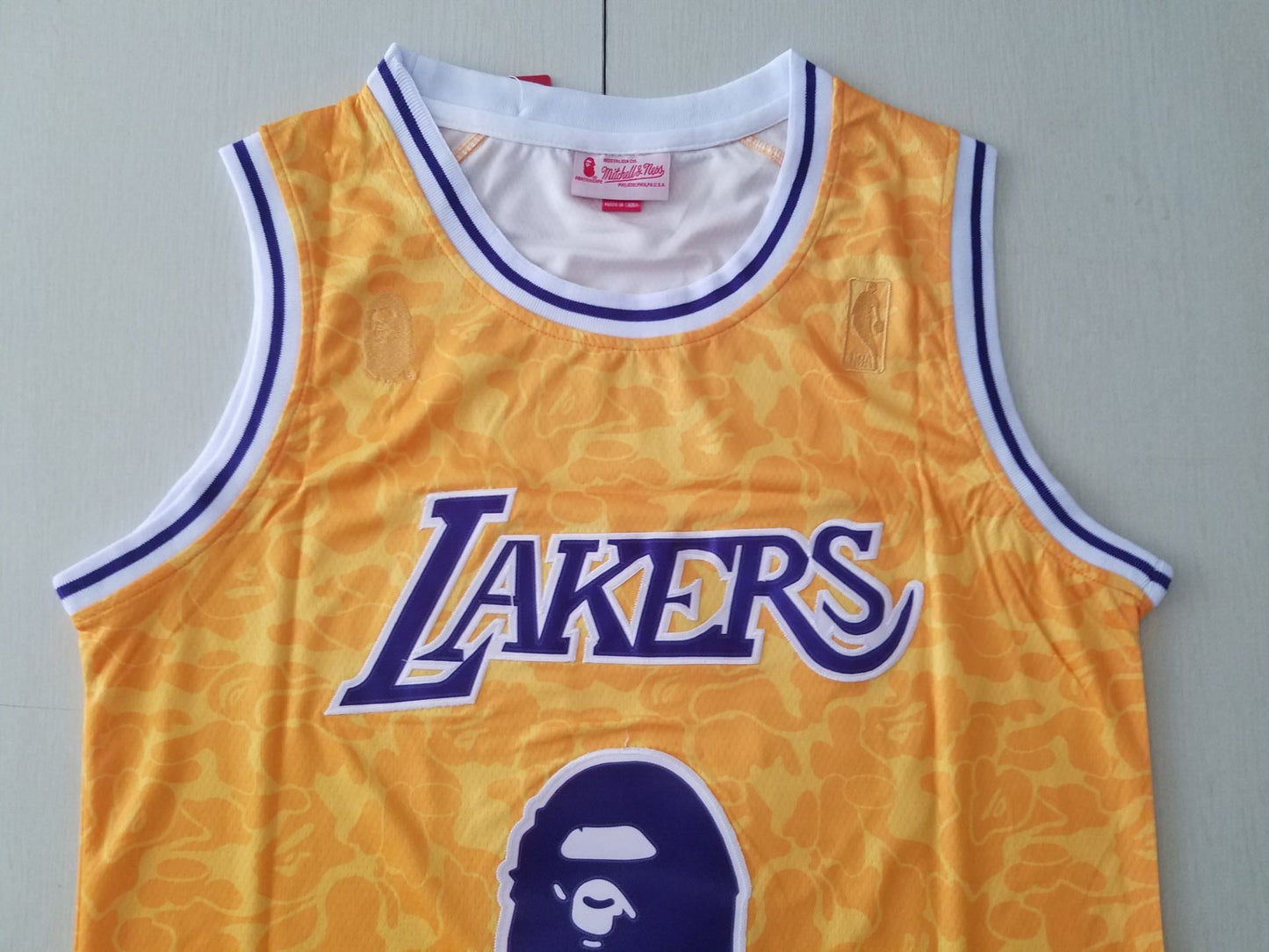 Men's Los Angeles Lakers Yellow 1996-97 Hardwood Classics Swingman Jersey