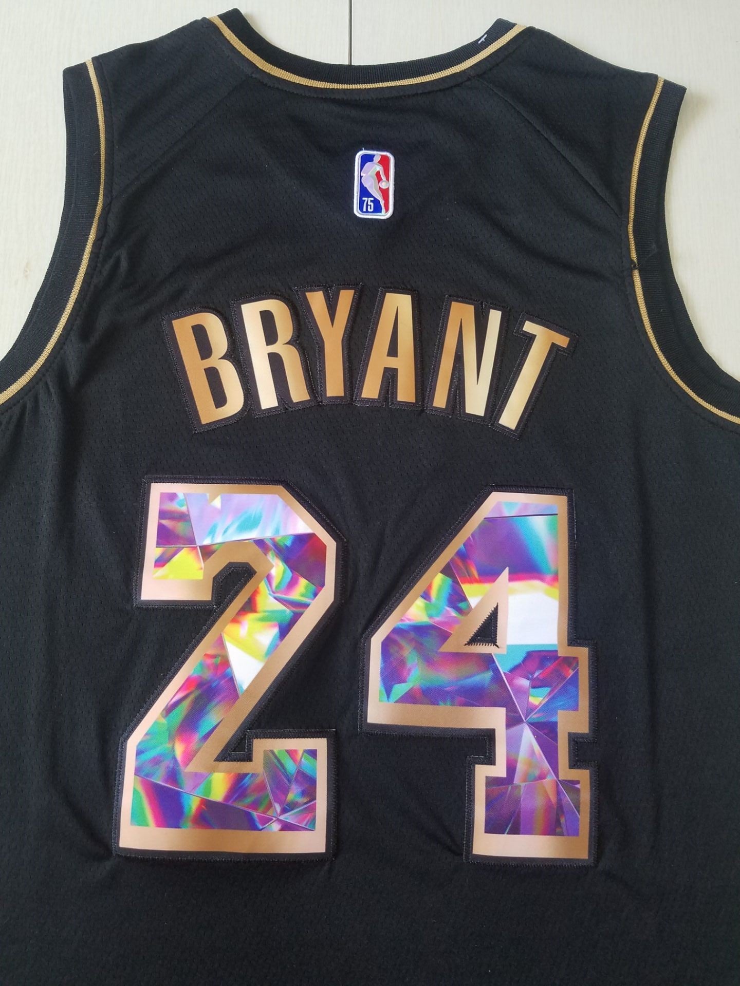 Men's Los Angeles Lakers Kobe Bryant #24 Black Swingman Jersey