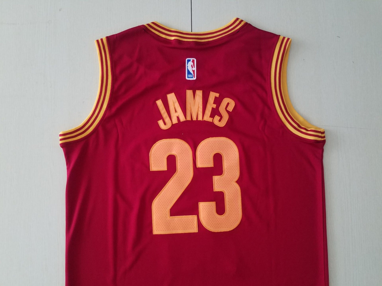 Men's Cleveland Cavaliers LeBron James #23 Red Swingman Fashion Jersey