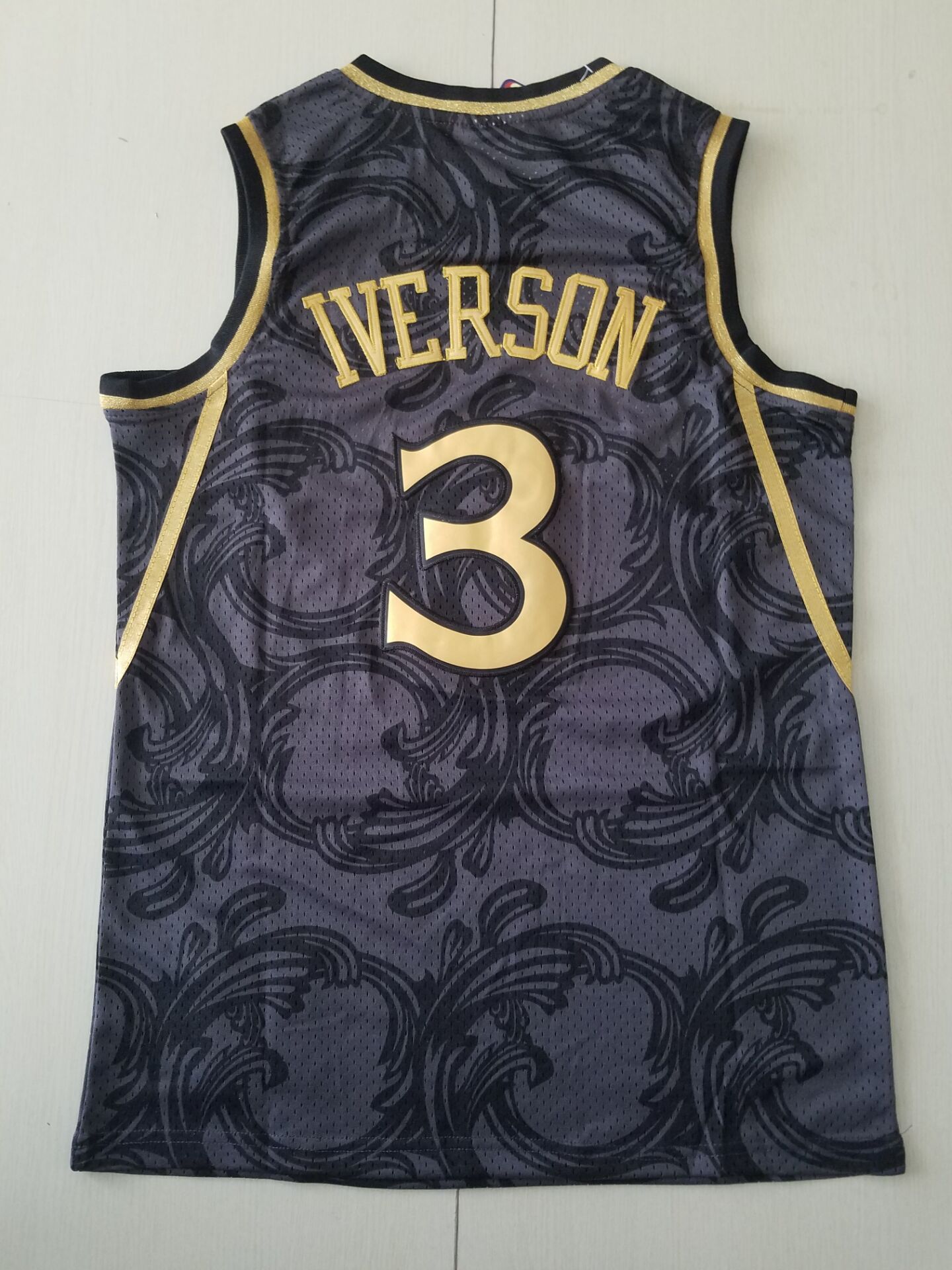 Men's Philadelphia 76ers Allen Iverson 1996-97 Hardwood Classics Jersey