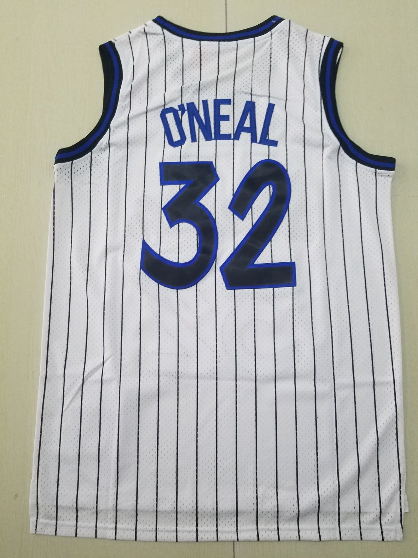 Men's Orlando Magic Shaquille O'Neal White Classics 1994-95 Swingman Jersey