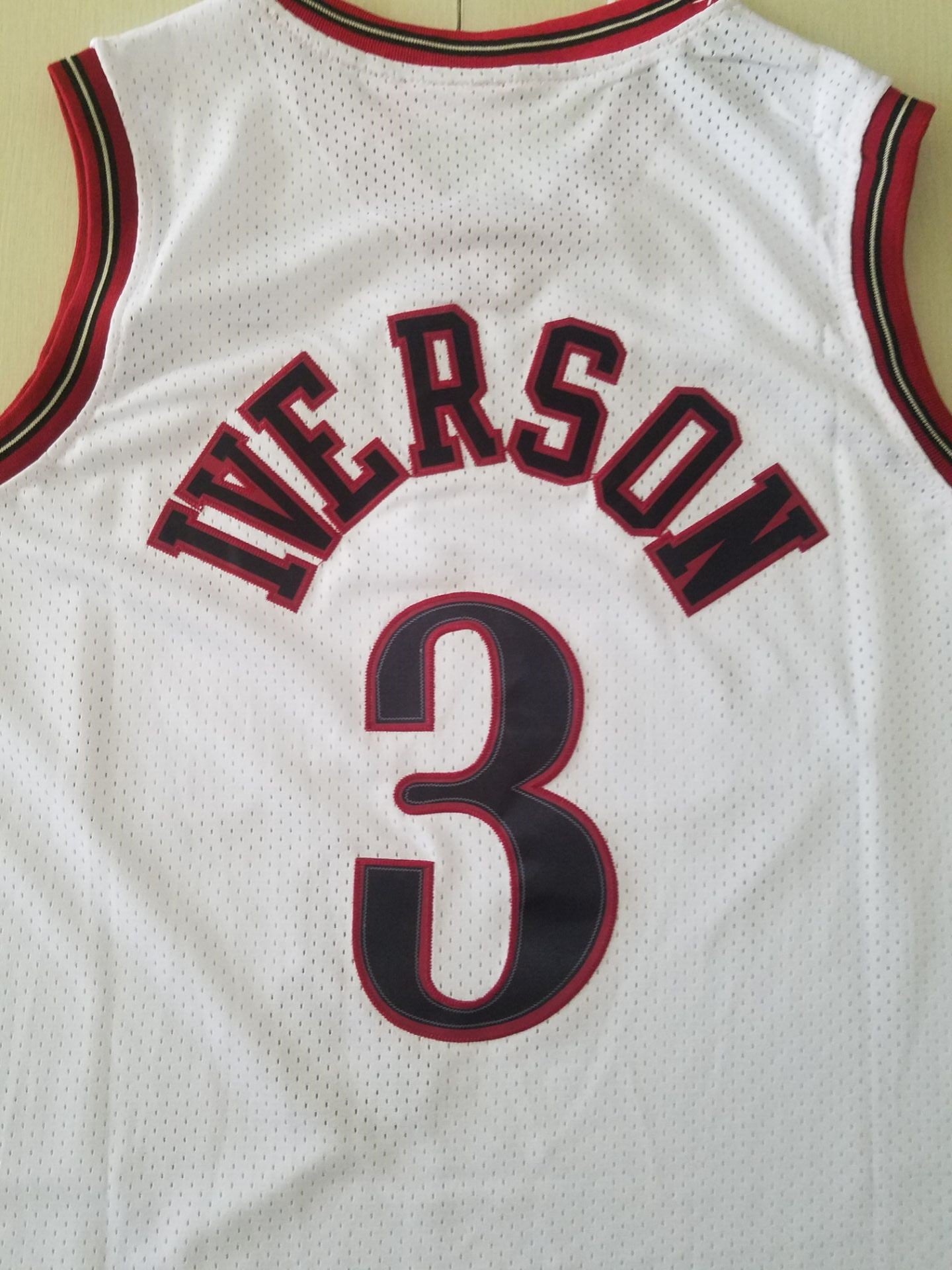 Allen Iverson #3 Philadelphia 76ers White Swingman Jersey Full Size