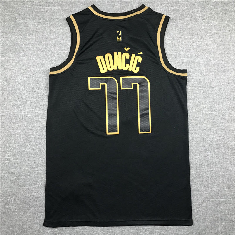 Men's Dallas Mavericks Luka Doncic #77 NBA Black Swingman Jersey