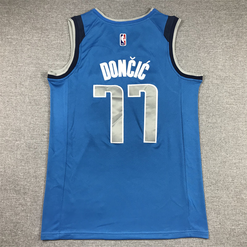 Men's Dallas Mavericks Luka Doncic #77 Royal 2022/23 Swingman Jersey - Icon Edition