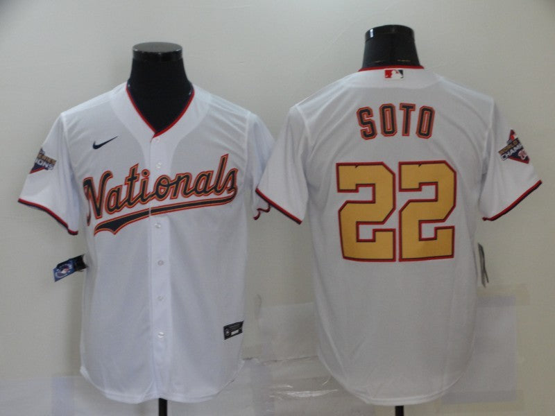 Men's Washington Nationals Juan Soto #22 White Replica Player Jersey